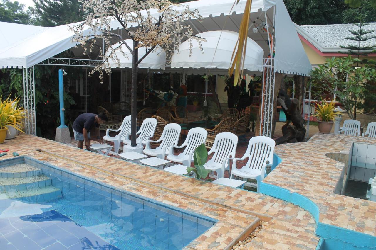 Hotel Deep Forest Garden