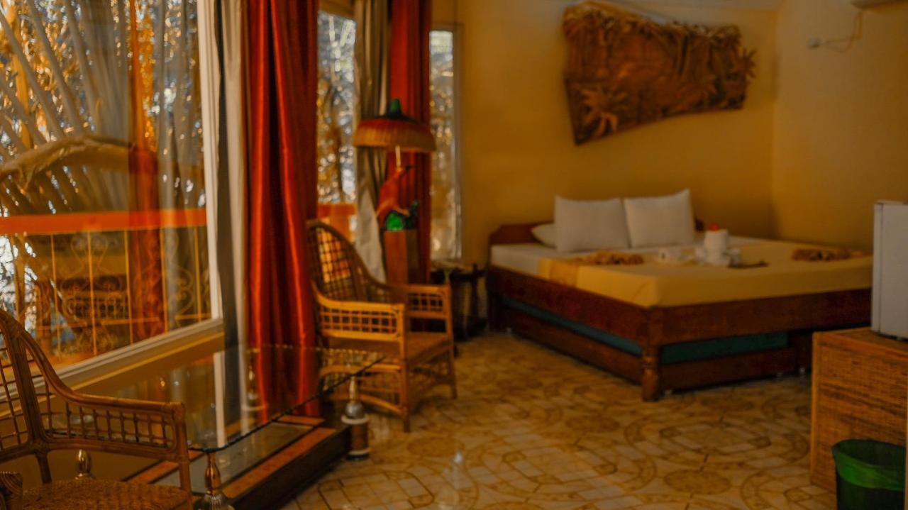 Deep Forest Garden Hotel 3*